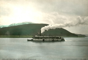 Minto Sternwheeler